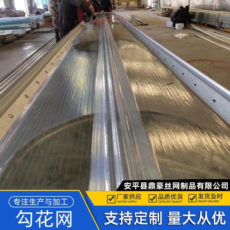 吐 鲁番采光板生产厂家 防腐耐候型阻燃阳光板 830型 化工车间用