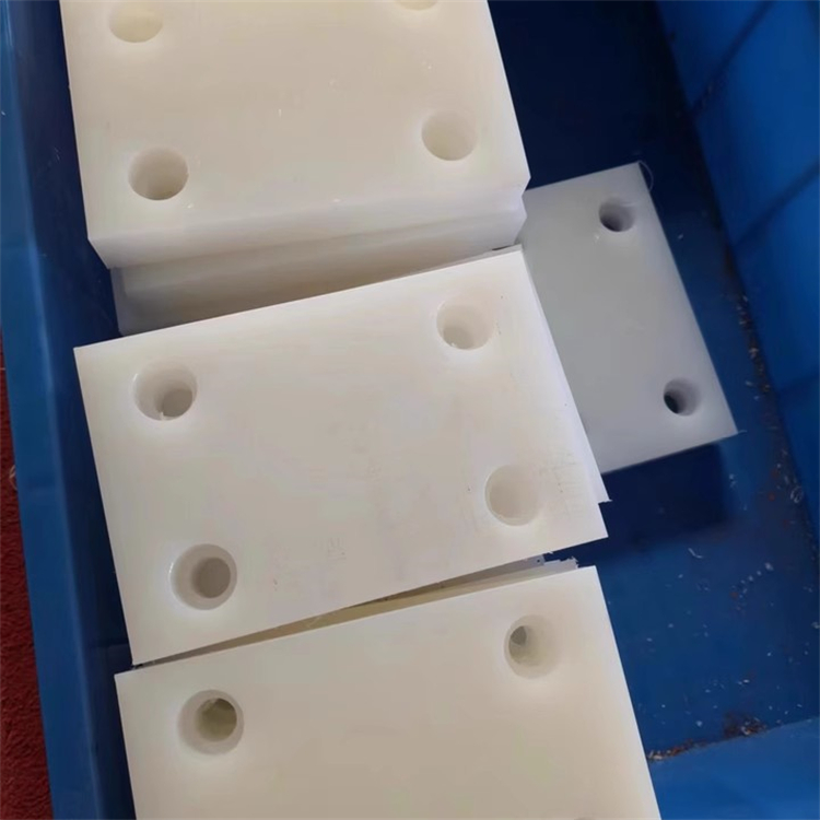 尼龙板异形件加工 CNC精密成型 输送链条/轴承