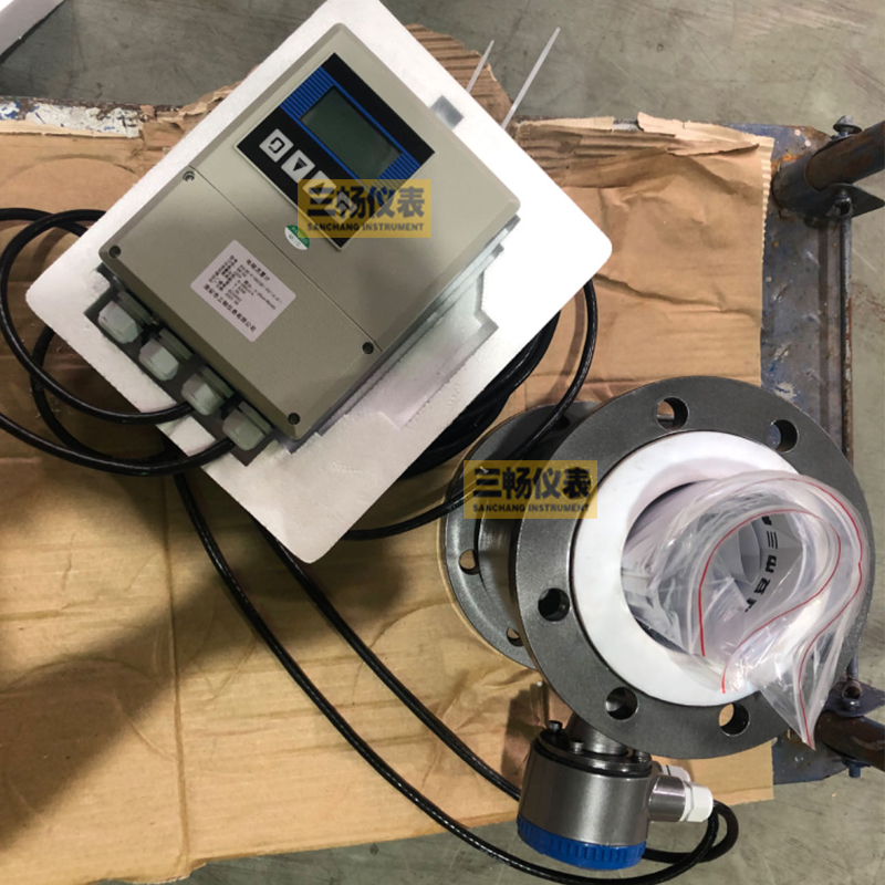 三畅 LDELDG 防腐耐磨管道式 分体式电磁流量计 热水IP68防护雨水潜水